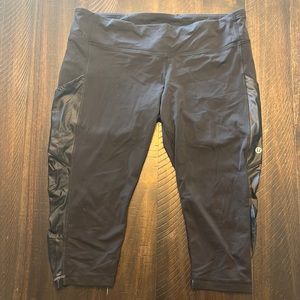 Lululemon Black Crop Leggings